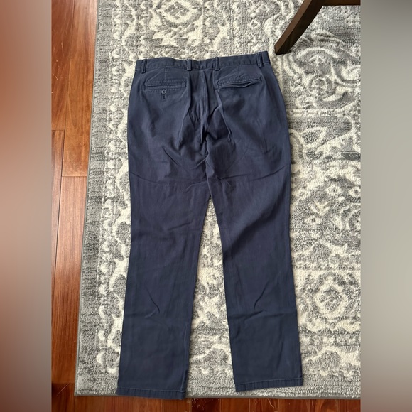 Men’s Old Navy - Navy Dress Pants - Size 32X32 - Straight Cut - Picture 2 of 4